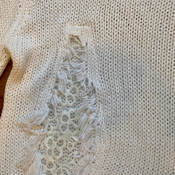 LF White Knit Sweater with Lace Detailing - Picture 3 of 4